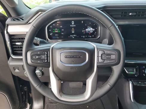 Used 2026 GMC Sierra 1500 Denali w/ Denali Reserve Package image 21