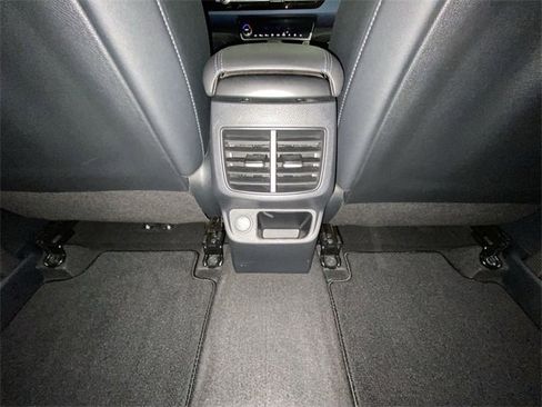 Used 2023 Kia Seltos S image 27