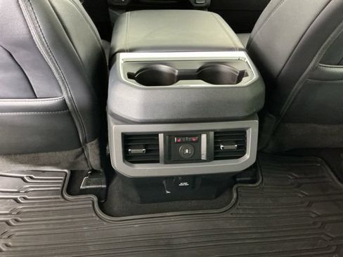 Used 2025 Ford F450 Lariat w/ FX4 Off-Road Package AWD/4WD image 29