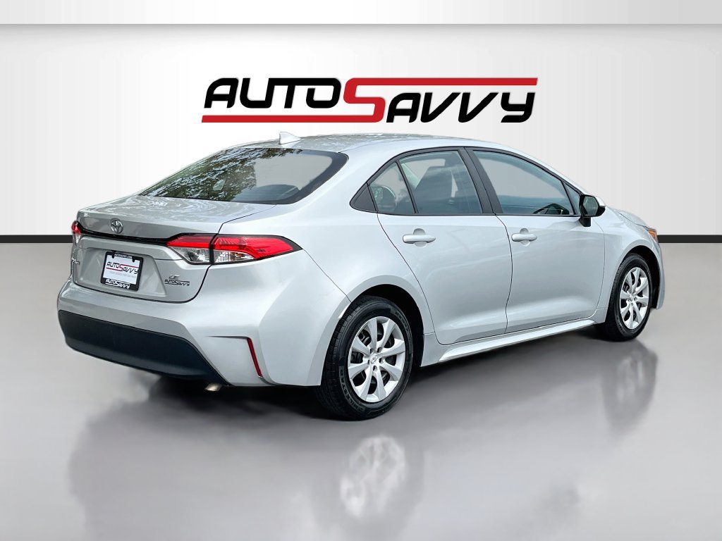 Used 2024 Toyota Corolla LE FWD image 7