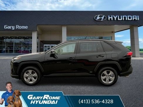 Used 2025 Toyota RAV4 XLE w/ Convenience Package AWD/4WD image 13