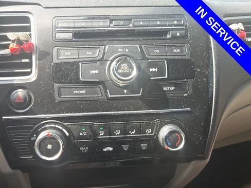 Used 2013 Honda Civic LX image 7