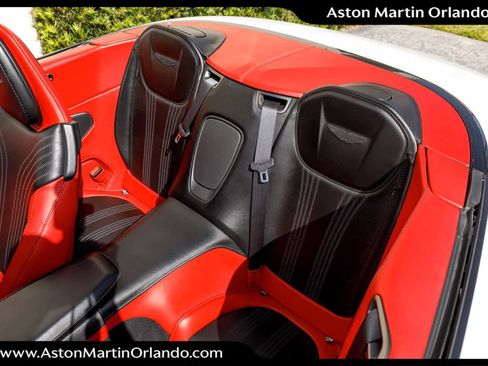 Used 2019 Aston Martin DB11 Volante image 55