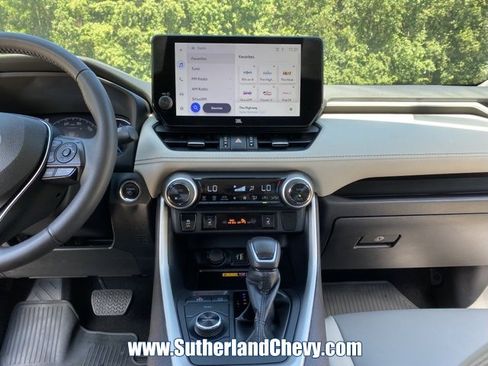 Used 2024 Toyota RAV4 XLE Premium image 25