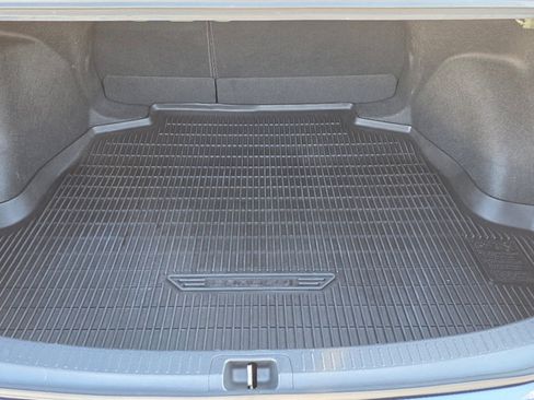 Used 2024 Toyota Corolla XLE image 4