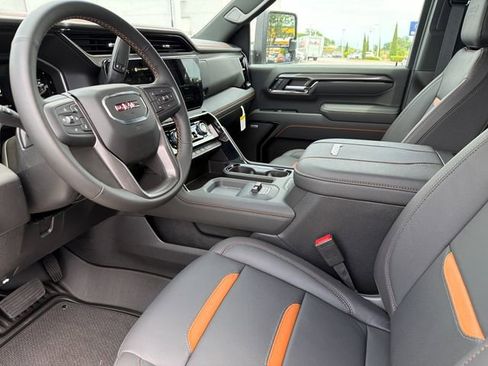 New 2026 GMC Sierra 2500 AT4 w/ AT4 Premium Plus Package AWD/4WD image 18