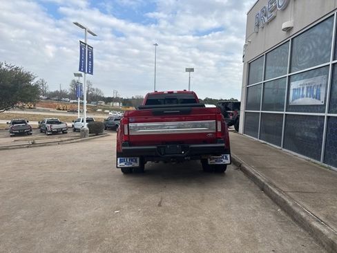 Used 2020 Ford F450 Platinum w/ FX4 Off-Road Package image 6