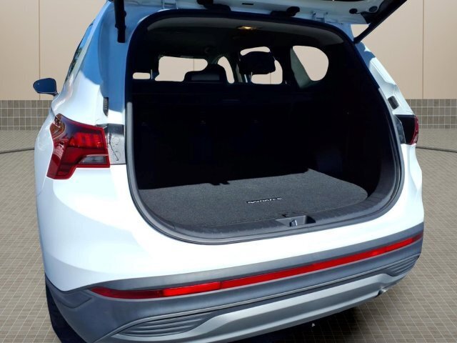 Used 2023 Hyundai Santa Fe SEL w/ Cargo Package FWD image 18