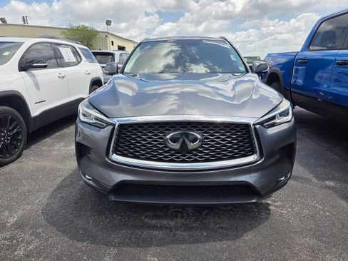 Used 2020 INFINITI QX50 Luxe w/ Navigation Package image 2