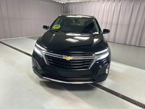 Used 2024 Chevrolet Equinox LT w/ LPO, Floor Liner Package FWD image 2