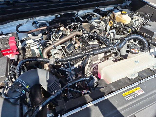 Certified 2025 Toyota Tacoma SR5 AWD/4WD image 22