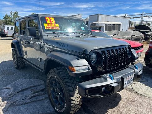 Used 2023 Jeep Wrangler Unlimited AWD/4WD image 6