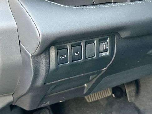 New 2026 Subaru Ascent Touring image 10