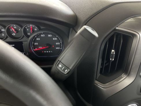 New 2026 GMC Sierra 2500 Pro w/ Convenience Package RWD image 15