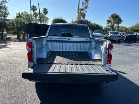 Used 2022 Chevrolet Silverado 1500 RST RWD image 16
