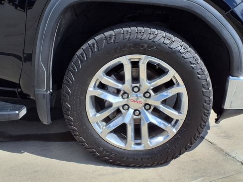 Used 2021 GMC Sierra 1500 SLT AWD/4WD image 9