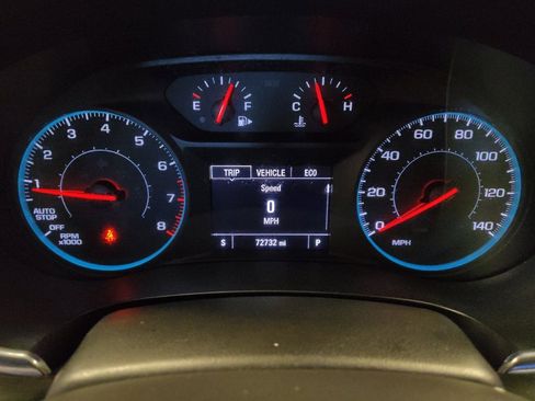 Used 2018 Chevrolet Malibu LT FWD image 23
