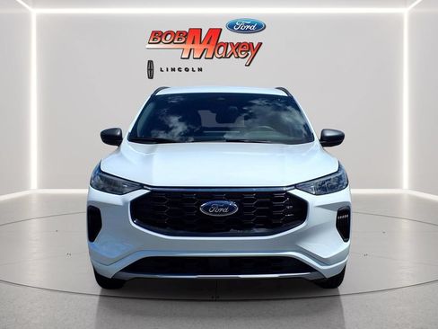 Certified 2023 Ford Escape ST-Line w/ Tech Pack #1 FWD image 2