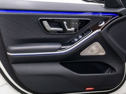 Certified 2023 Mercedes-Benz S 580 4MATIC Sedan image 14