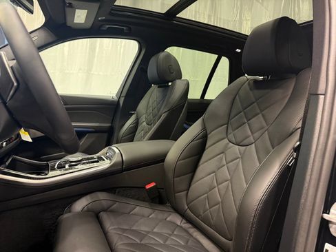 Used 2026 BMW X5 xDrive50e w/ M Sport Package AWD/4WD image 15
