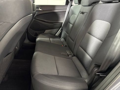 Used 2018 Hyundai Tucson SEL image 12