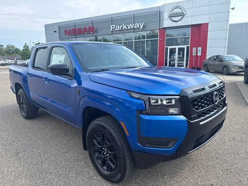 New 2026 Nissan Frontier SV w/ SV Convenience Package AWD/4WD image 1