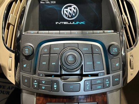 Used 2013 Buick LaCrosse Leather FWD image 27