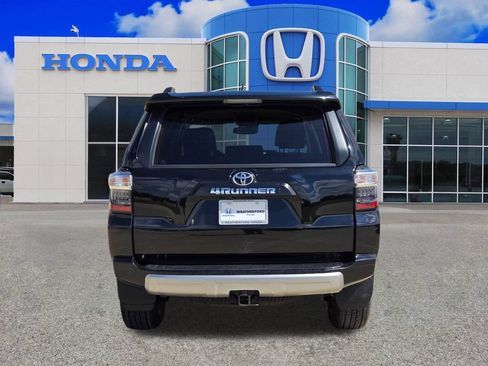 Used 2024 Toyota 4Runner TRD Off-Road Premium AWD/4WD image 4