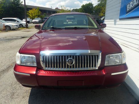 Used 2008 Mercury Grand Marquis GS RWD image 29