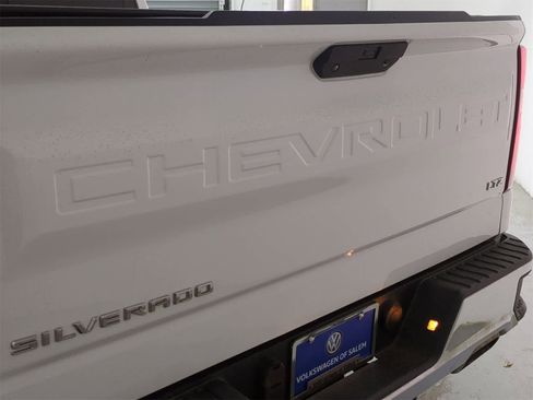 Used 2020 Chevrolet Silverado 1500 LTZ image 11