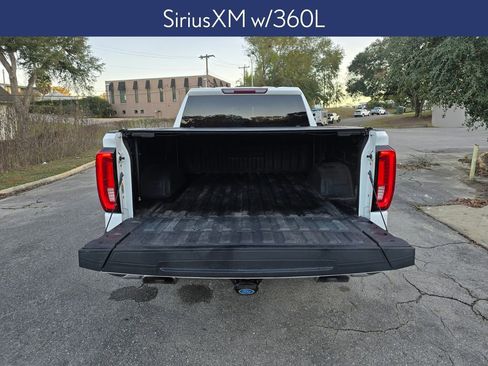 Used 2021 GMC Sierra 1500 SLT w/ Max Trailering Package image 9