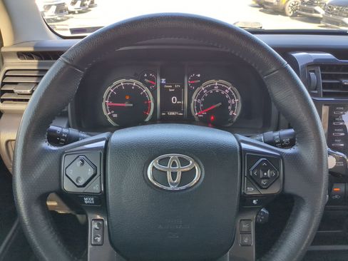 Used 2021 Toyota 4Runner TRD Off-Road Premium image 18