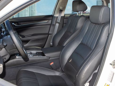 Certified 2019 Honda Accord EX-L image 20