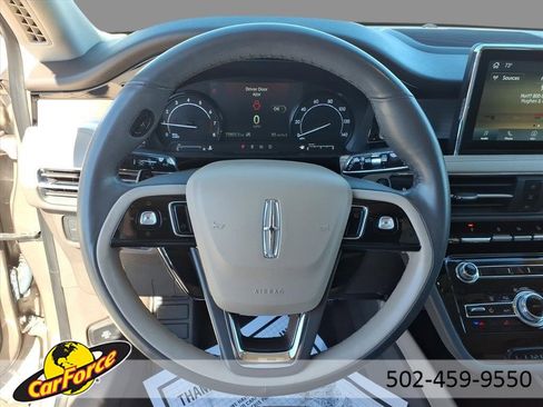 Used 2021 Lincoln Corsair AWD image 22