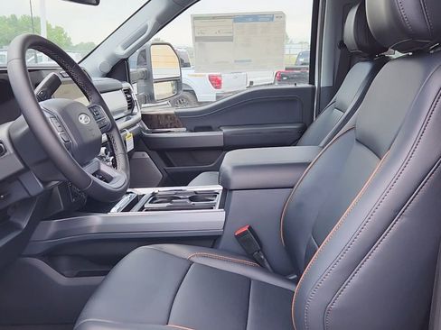 New 2025 Ford F350 Lariat w/ Lariat Ultimate Package image 18