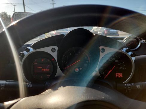 Used 2019 Nissan 370Z Coupe image 13