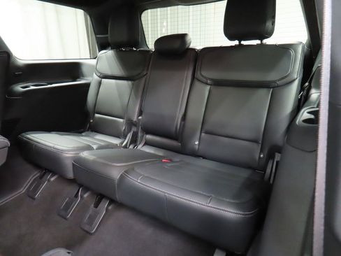 Used 2025 Ford Expedition Platinum w/ Stealth Performance Package AWD/4WD image 15