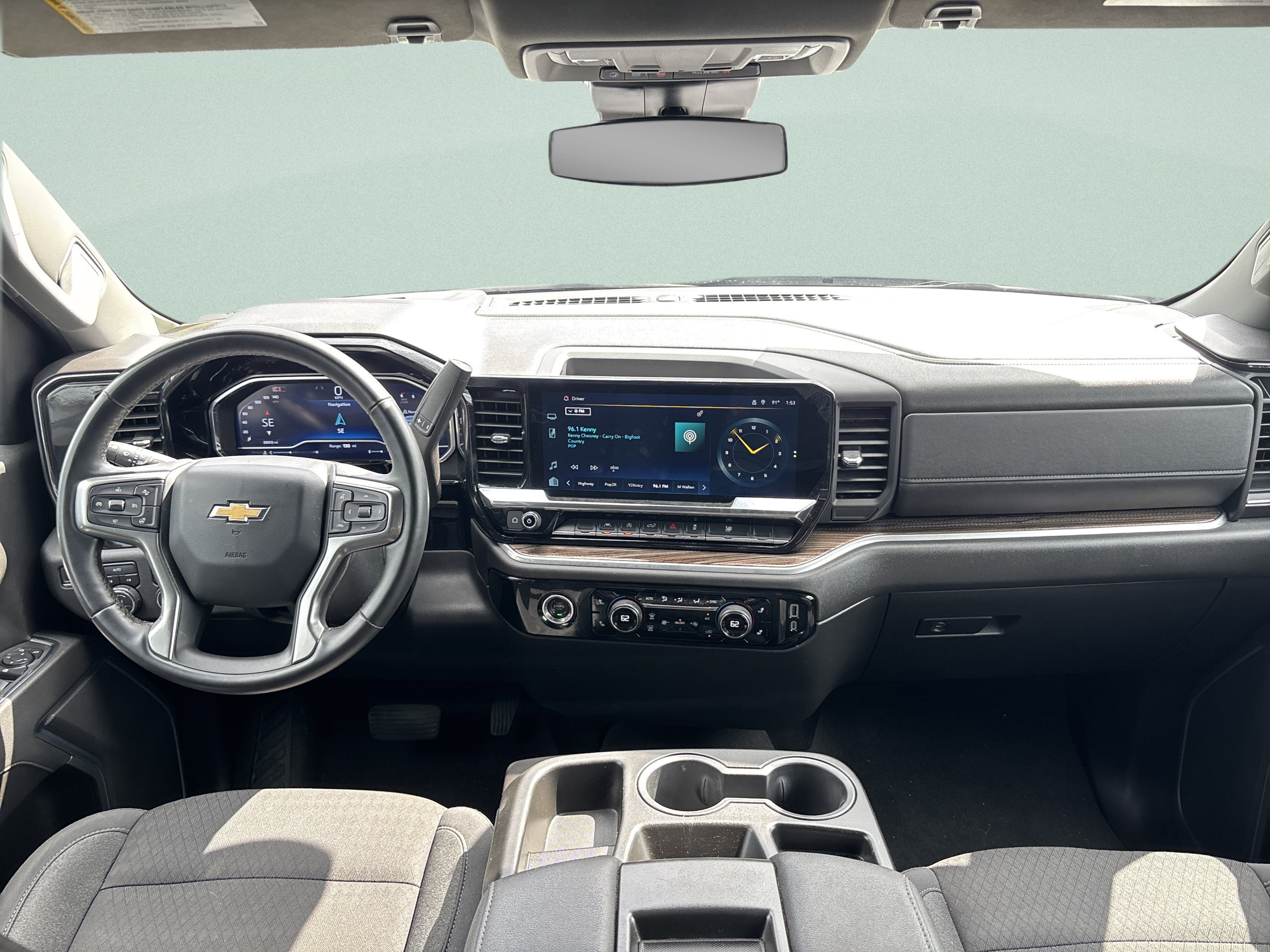 Used 2024 Chevrolet Silverado 1500 LT AWD/4WD image 20