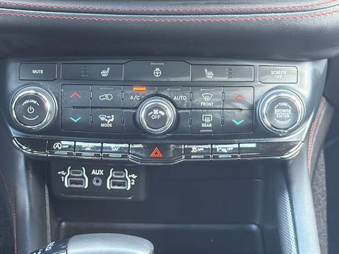 Used 2026 Dodge Durango GT RWD image 24