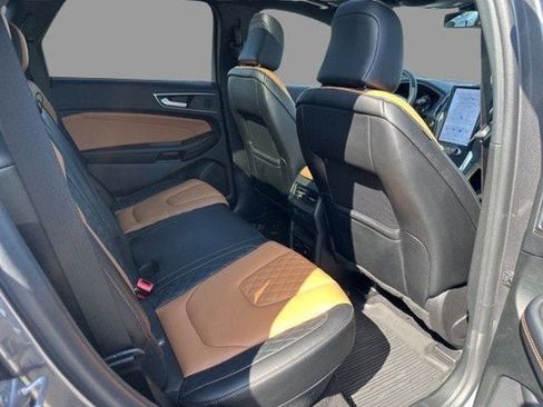 Used 2024 Ford Edge Titanium w/ Titanium Elite Package AWD/4WD image 10