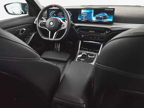Used 2025 BMW M340i xDrive AWD/4WD image 38