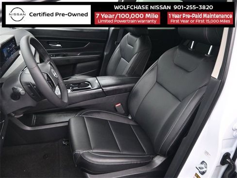 Certified 2025 Nissan Murano SV image 19