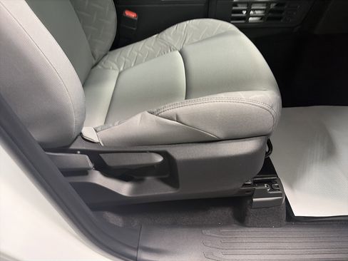 New 2026 Toyota Tacoma SR5 image 31