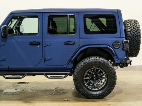 Used 2025 Jeep Wrangler Unlimited Rubicon w/ Safety Group AWD/4WD image 53