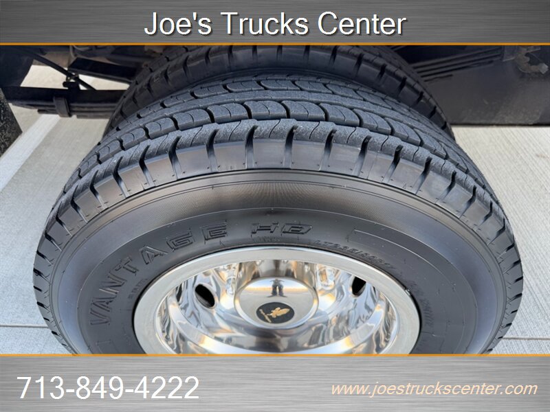Used 2019 RAM 3500 Tradesman w/ Chrome Appearance Group RWD image 51