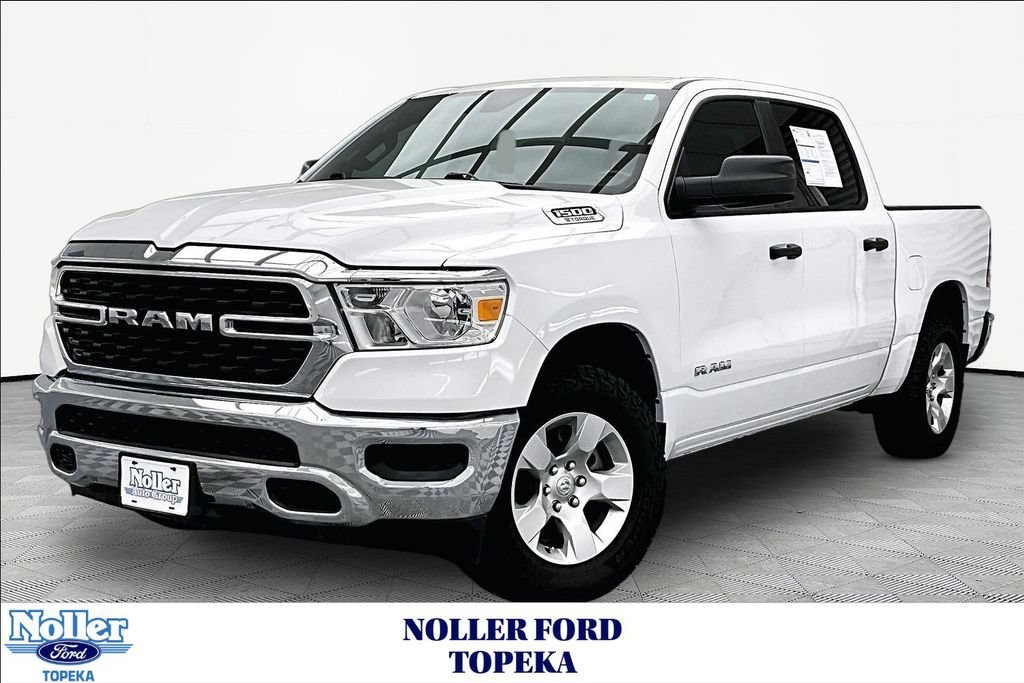 Used 2024 RAM 1500 Big Horn AWD/4WD image 1