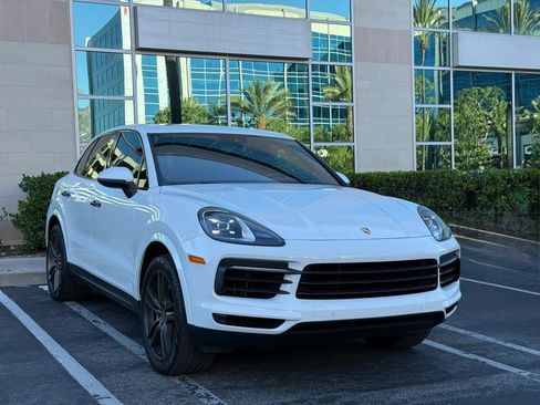 Used 2019 Porsche Cayenne AWD/4WD image 7