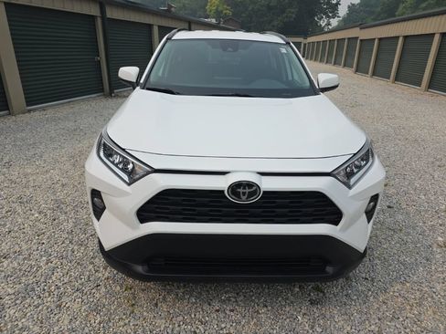 Certified 2021 Toyota RAV4 XLE AWD/4WD image 9