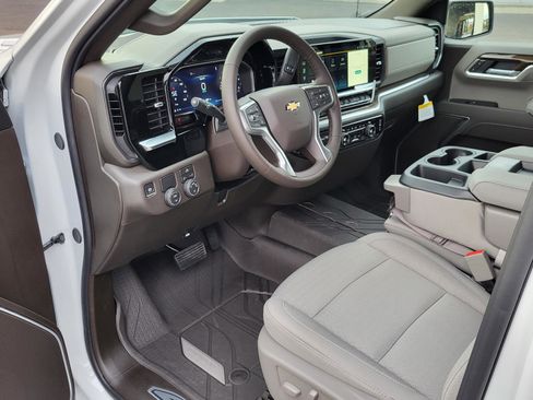 New 2026 Chevrolet Silverado 1500 LT w/ Texas Edition Plus image 13