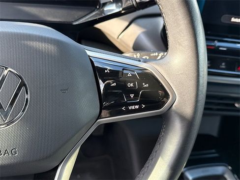 Certified 2022 Volkswagen ID.4 Pro image 12